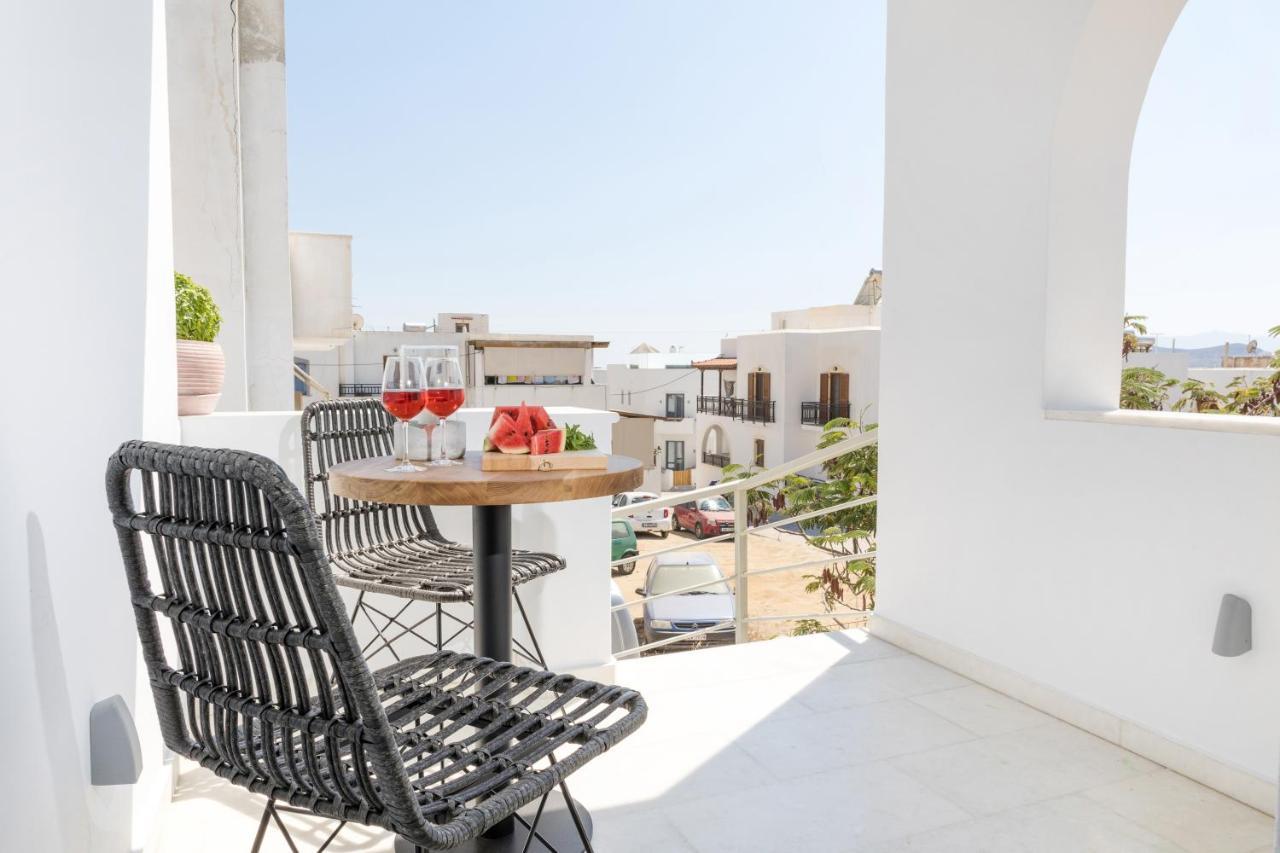 Naxian Icon Luxury Residence 2 Naxos City Exteriör bild